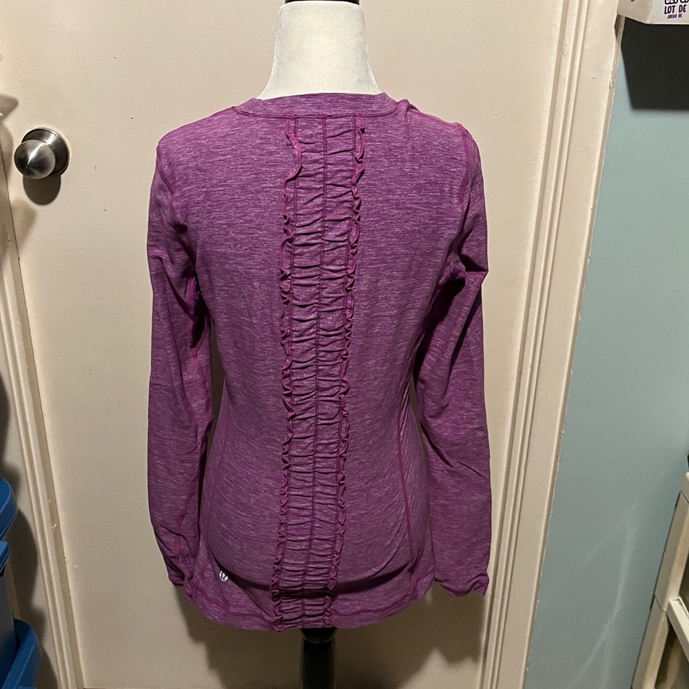 LULULEMON RUN DASH RUFFLE BACK LONG SLEEVE - Picture 4 of 13